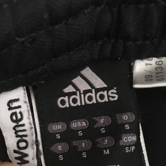 🚫SOLD🚫Adidas sweatpants - Picture 2 of 3